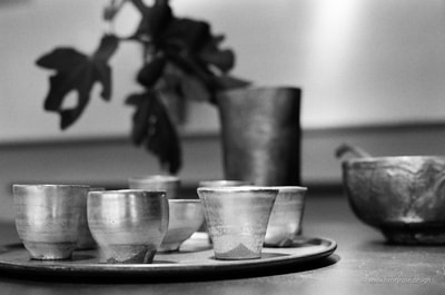 季の雲長浜市 Toki-no-Kumo, Nagahama Tea Cup Tea Ceremony Ceramic Craft Silver Glaze A. Henry Rose UTSOA University of Texas Austin School of Architecture Japan Japanese 35mm Film Photography 日本