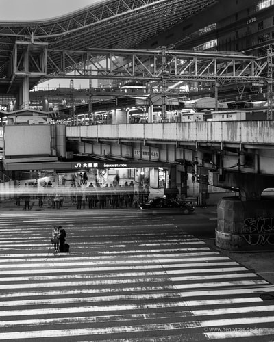大阪駅 JR Train Station, Osaka A. Henry Rose UTSOA University of Texas Austin School of Architecture Japan Japanese 35mm Film Photography 日本