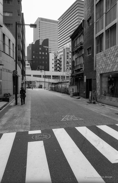 Ginza Tokyo Dawn Empty 銀座東京、Aaron Henry Rose Black and White Film 35mm